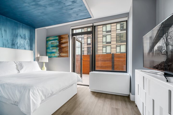 Global Luxury Suites at the Arches
