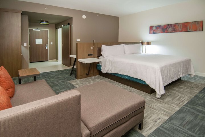 Room 40 of 63