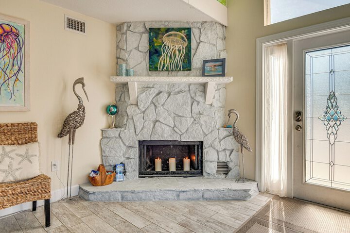 Cape Canaveral Cottage w / Pool - Walk to Beach!