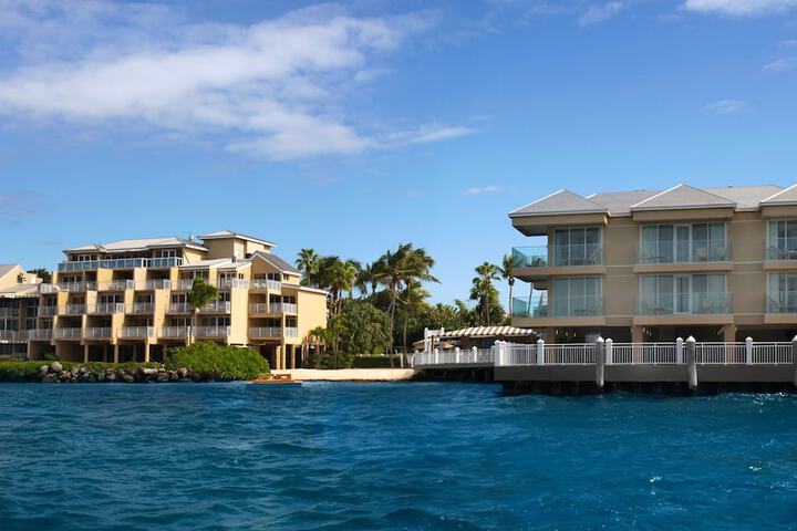 Pier House Resort & Spa
