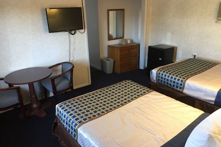 Room 18 of 29