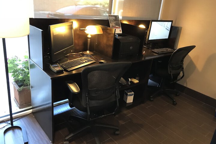 Business Center 29 of 30