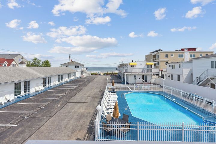 Atlantis Motel