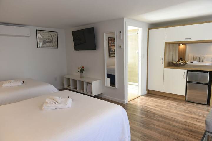 Room 16 of 47