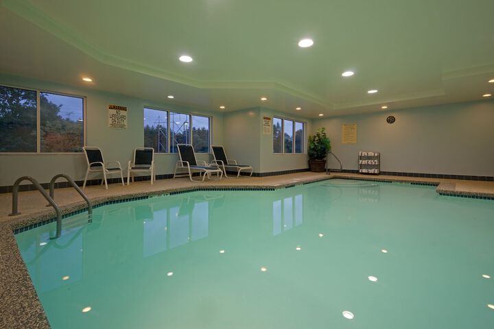 Pool 8 of 40