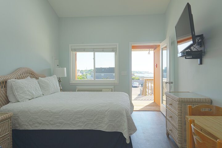 Room 54 of 105