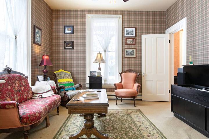 Rose Street Bed & Breakfast