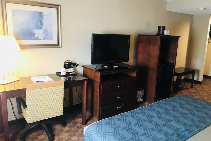 Room 14 of 40