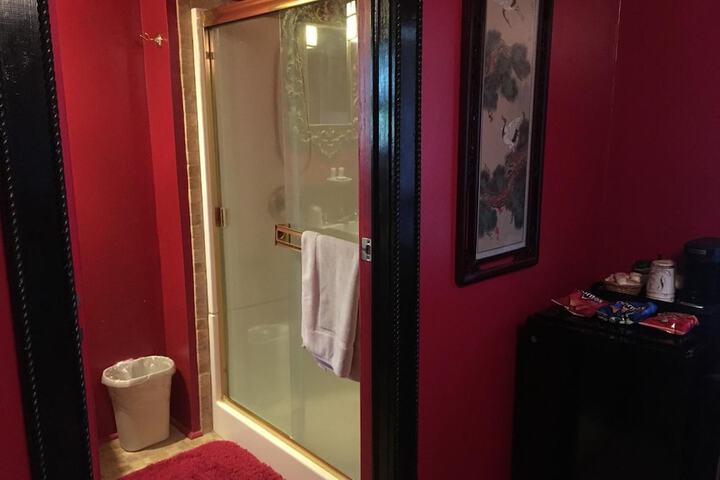 Room 14 of 41