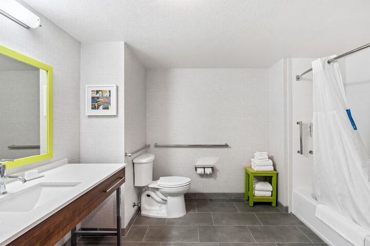 Hampton Inn & Suites Lathrop