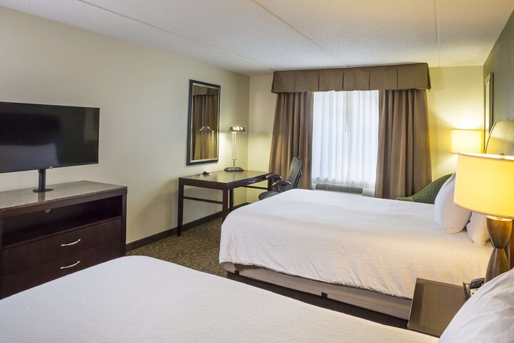 Room 16 of 37