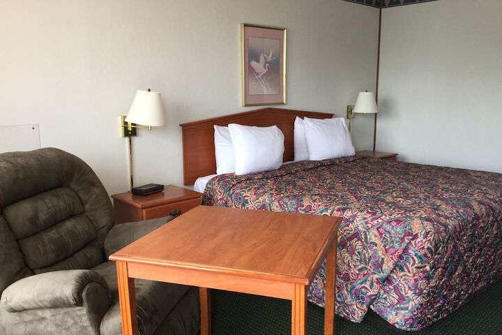 Room 35 of 54