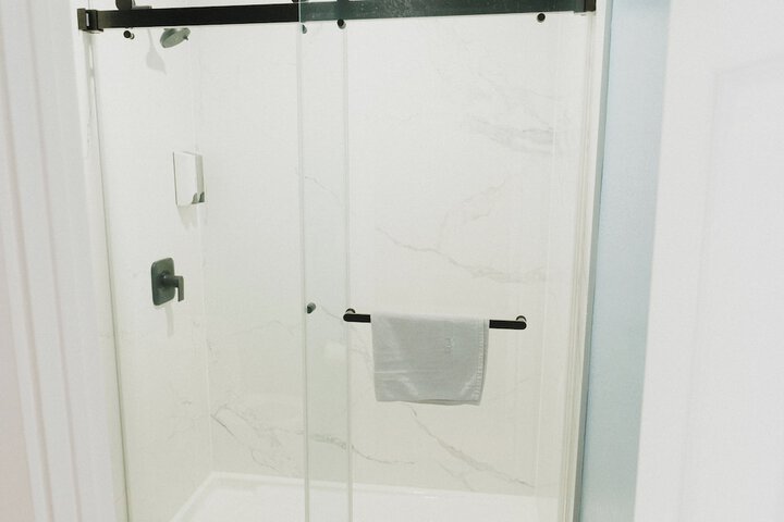 Room 32 of 34