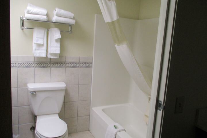 Room 13 of 31