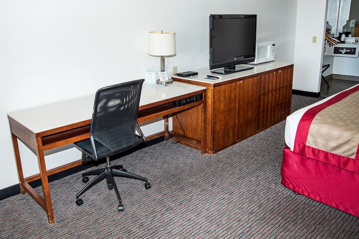 Room 50 of 129