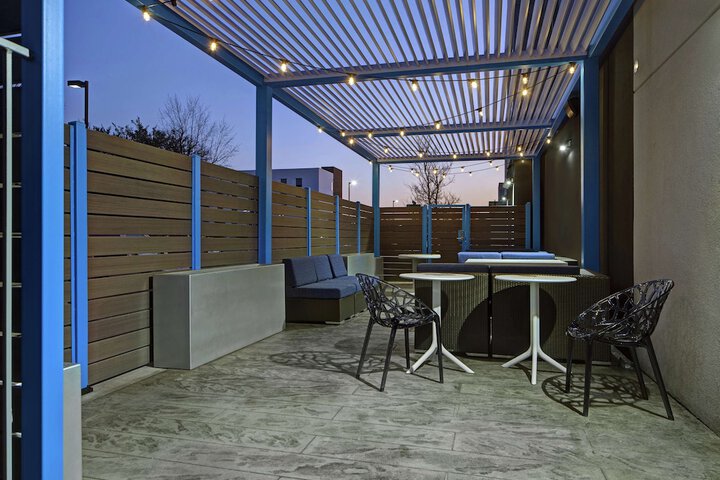 Terrace/Patio 51 of 56