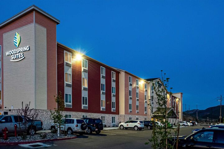 Hotel 2 of 47