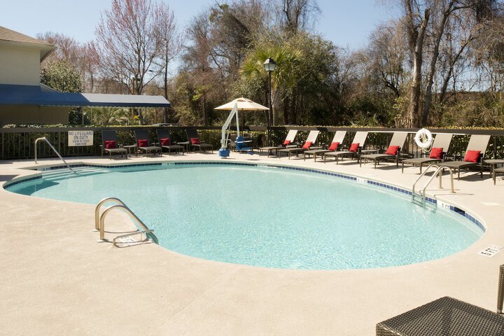 Pool 7 of 45