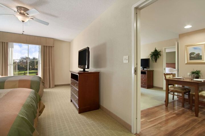 Room 19 of 30