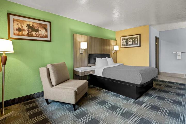 Quality Inn Madras