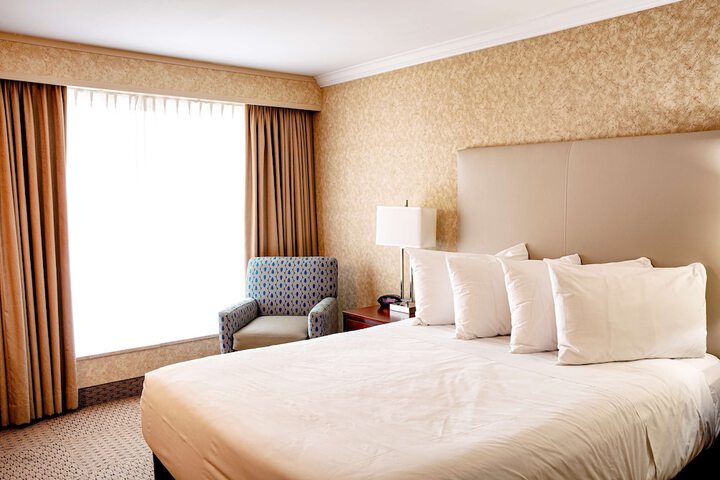 Room 10 of 56