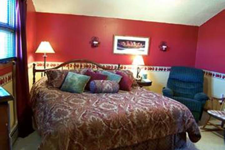AppleLodge Bed and Breakfast