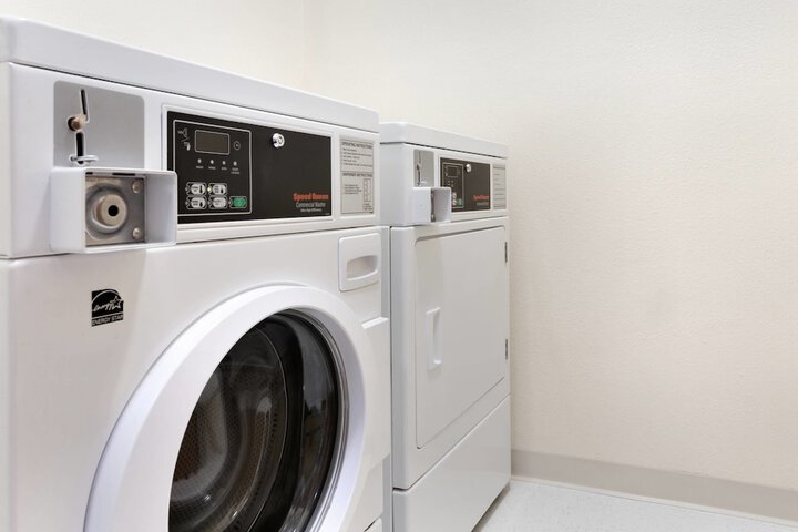 Laundry 29 of 29