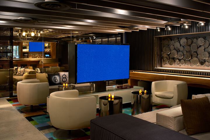 Lounge 89 of 101