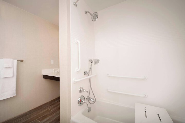 Room 19 of 29