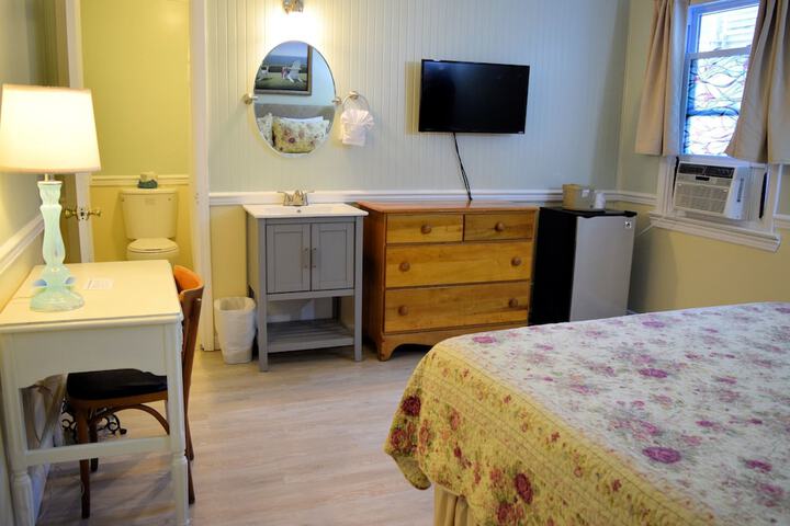 Room 85 of 309