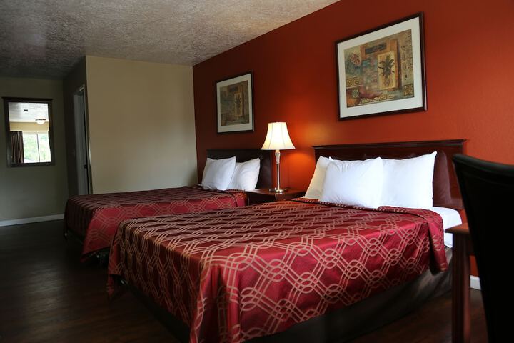Room 20 of 34