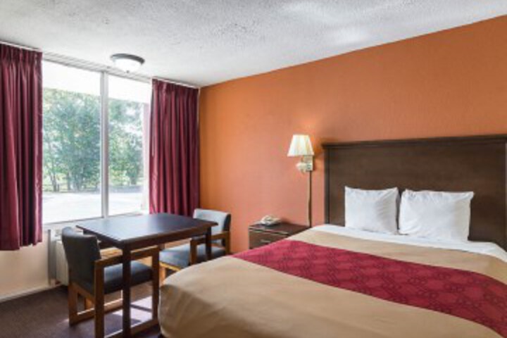 Econo Lodge Benton