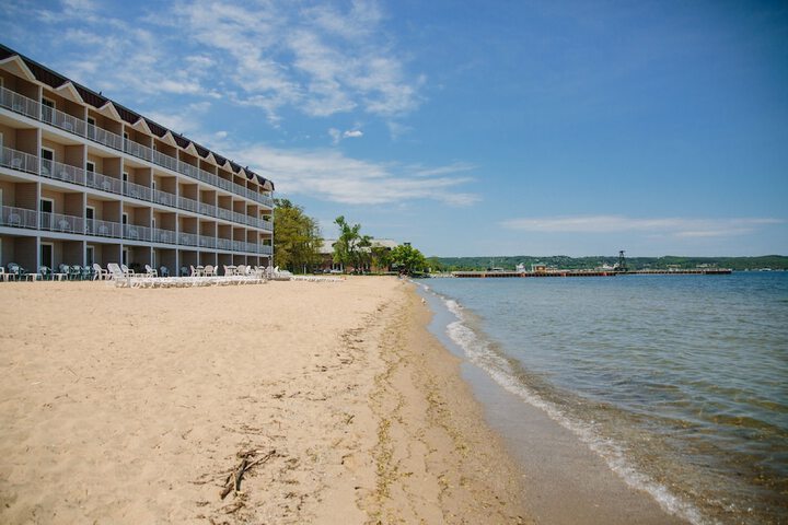 Bayshore Resort