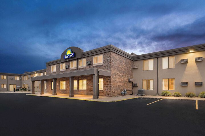 Hotel 4 of 40