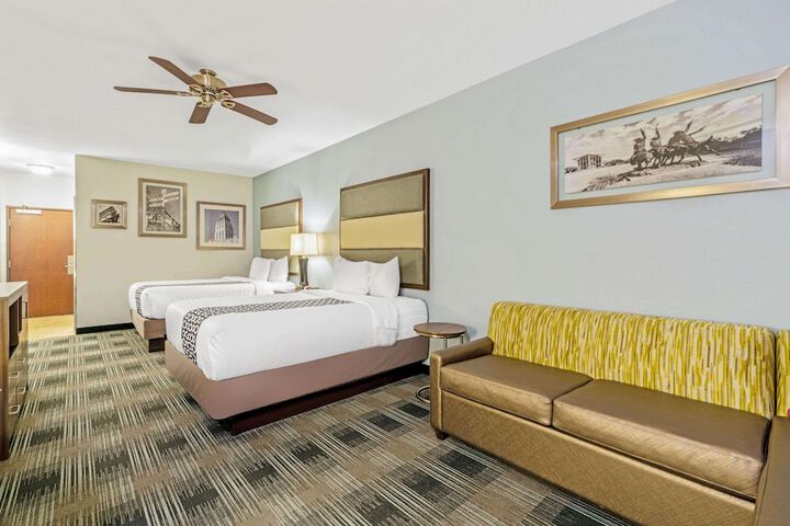 La Quinta Inn & Suites by Wyndham Guthrie