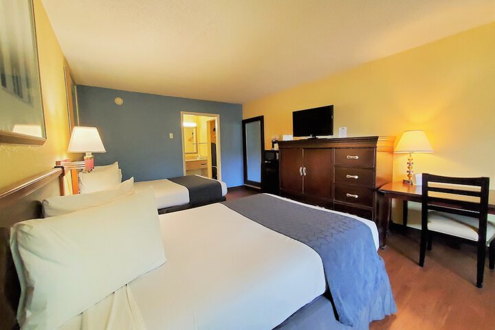 Room 6 of 22