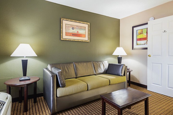 Room 20 of 43