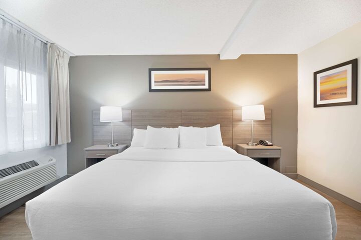 Room 18 of 27