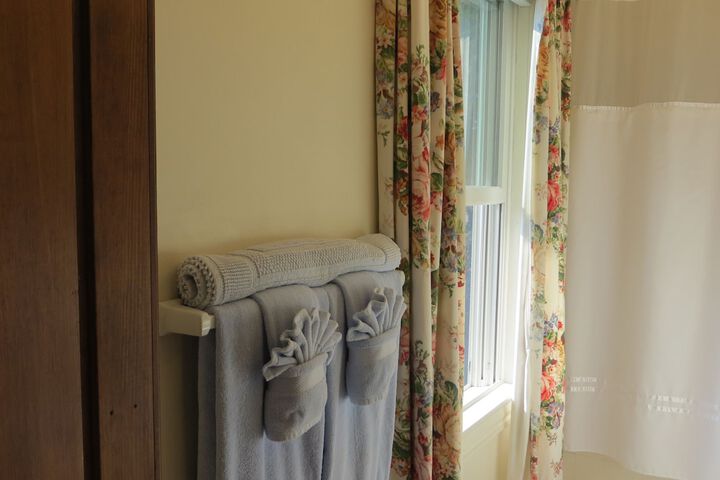Room 5 of 34