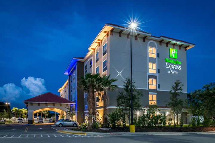 Hotel 7 of 106