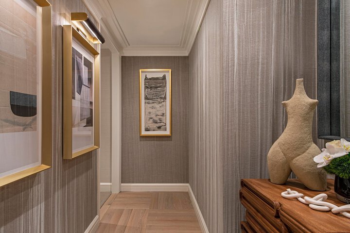Room 43 of 162