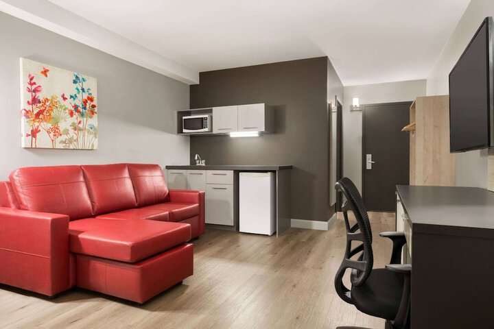 Room 15 of 35