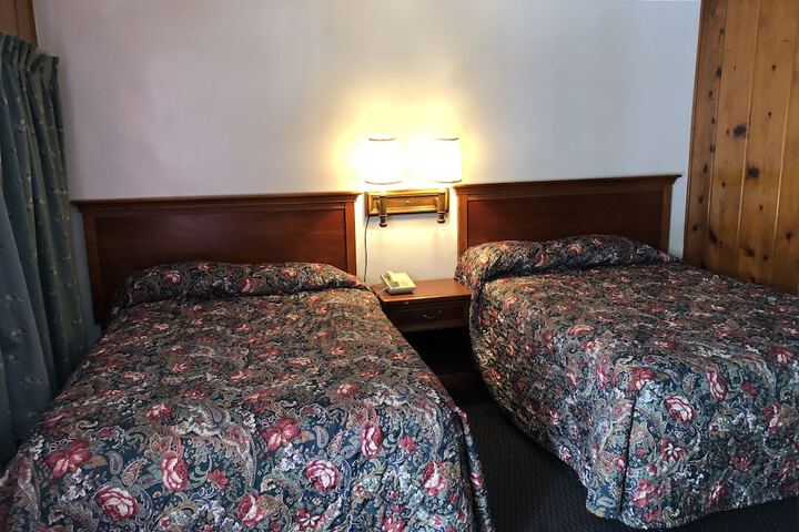 Sun N Snow Hotel