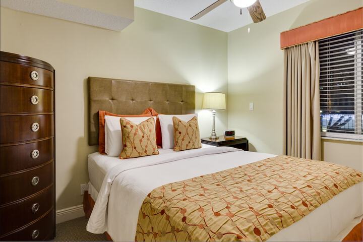 Room 21 of 35