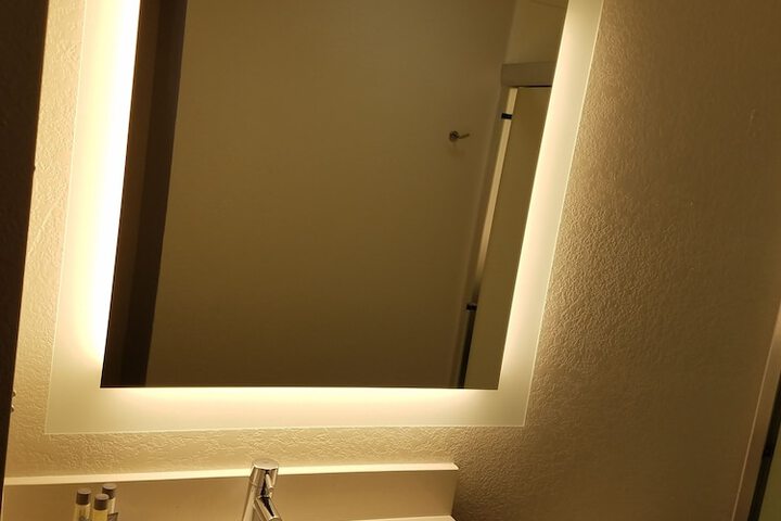 Room 24 of 44