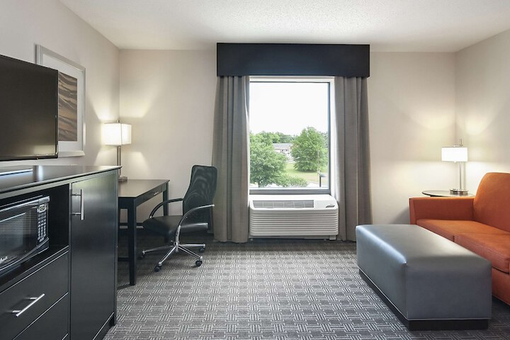 Hampton Inn & Suites Seneca-Clemson Area