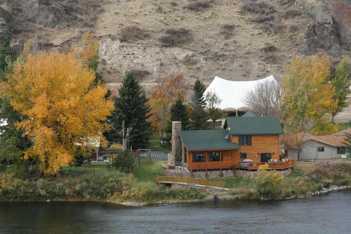 Rivers Bend Lodge