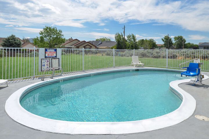 Pool 6 of 29