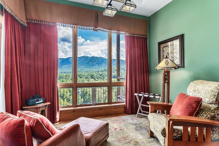 Laurel Valley Mountain Retreat