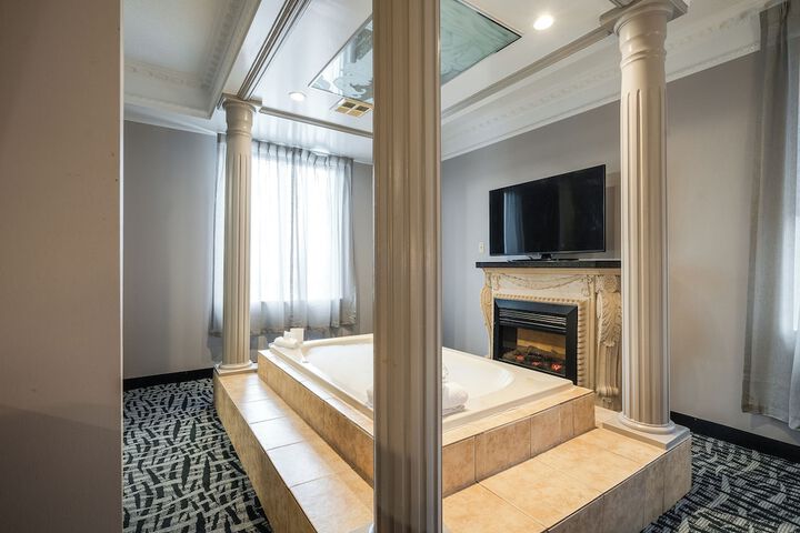 Room 21 of 78